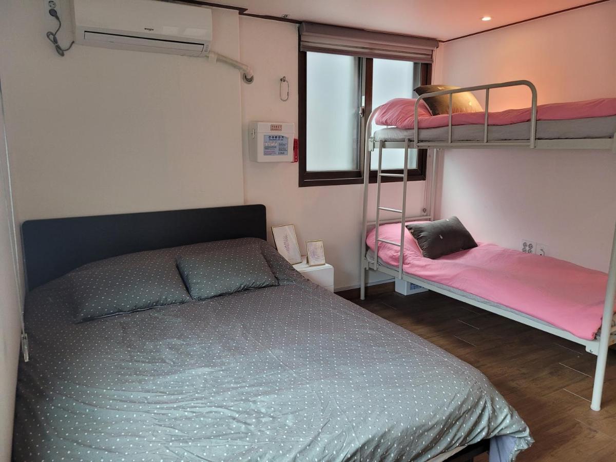 Olive Hostel Myeongdong Seoul Eksteriør bilde
